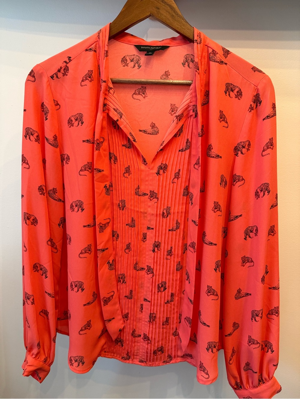 Banana Republic Coral Pink Tiger Print Pleated Front Blouse